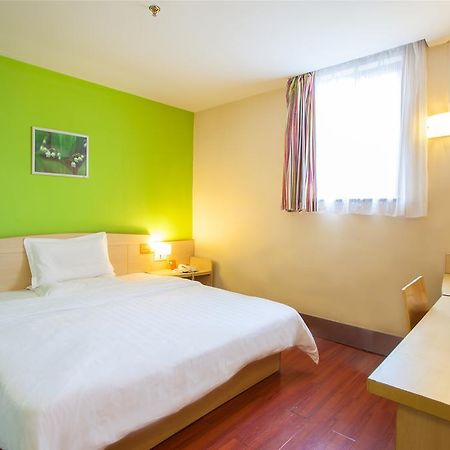 7Days Inn Suzhou Sanxiang Road Bagian luar foto